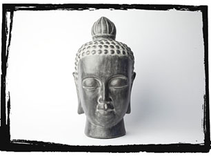 Buddha's head bust